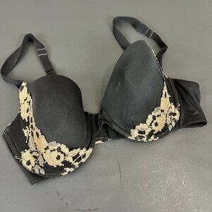 Women's Wacoal Black and Gold padded Bra Size 34D